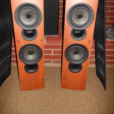 Cogent! KEF IQ9 Floorstanding Tower Speakers in Dark Apple/ Pair image 1