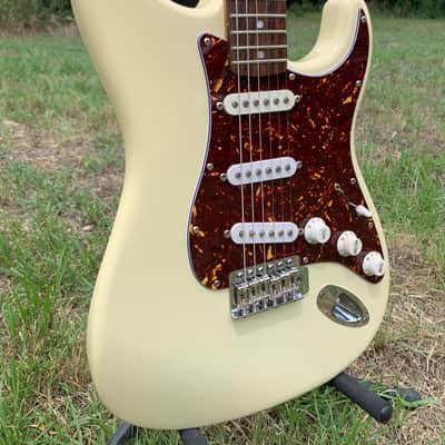 Fender Stratocaster Partscaster Vintage White image 3