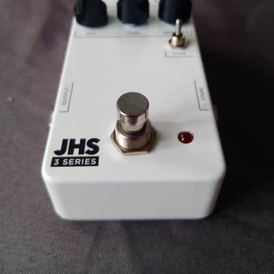 JHS 3 Series Delay White Pedal w/Original box & paperwork *** FREE SHIPPING *** image 3