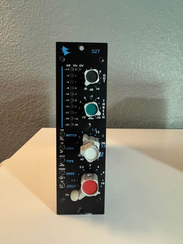 API 527 500 Series Compressor / Limiter Module 2010 - 2021 - Black image 1