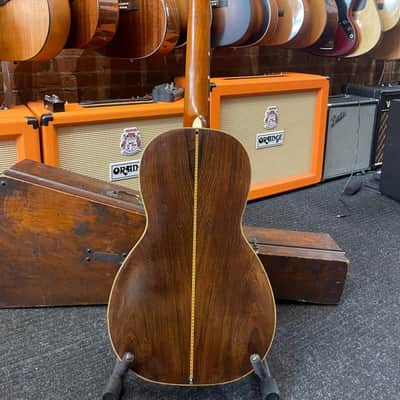 1840s C.F. Martin Guitar * Museum Piece image 4