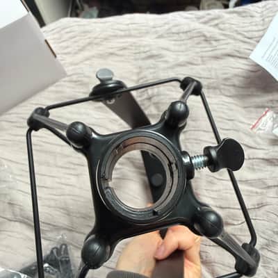 Electro-Voice RE20 Dynamic Mic WITH ShockMount Included — Black image 19