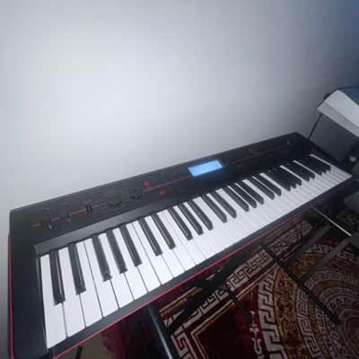 Korg KROSS 61-Key Music Workstation 2010s - Black image 2
