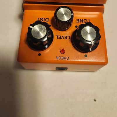 Boss DS-1 Distortion (Silver Label) 1994 - Present - Orange image 2