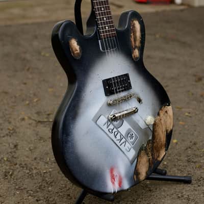 Custom 2013 Gibson ES-335 Studio – FVKDPN #002 (One-of-a-Kind) Delonge 333 Influenced image 6