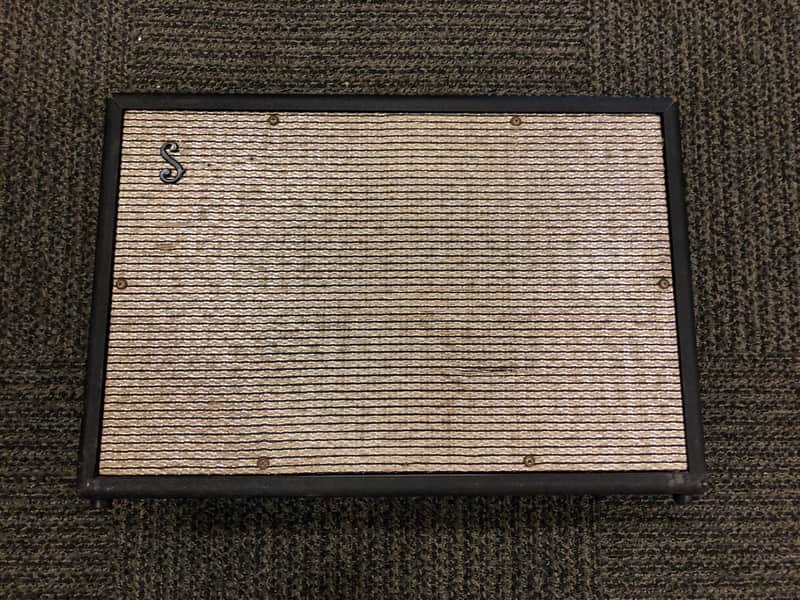 Supro Model 24