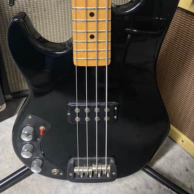 1983 G & L L-1000 - Black - OHSC Included - Lefty! image 3