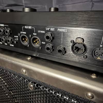 **READ DESCRIPTION** Line 6 Helix Floor 2015 - Present - Black image 3