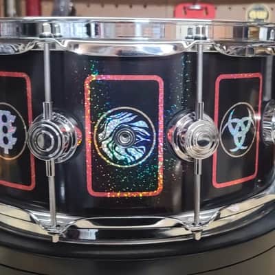 DW Anika Nilles / RUSH DRVD6514SVCBK 6.5"x14" Fifty Something Tour Tribute Snare Drum 2026 - Black Nickel over Brass image 9