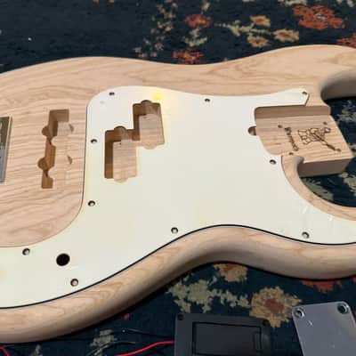 Warmoth Precision Bass Body image 3