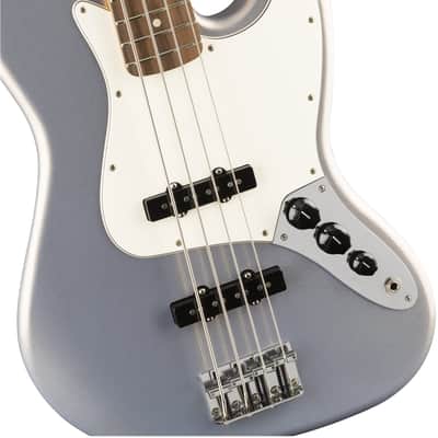 Fender Player Jazz Bass with Pau Ferro Fretboard 2019 - Present - Silver image 3