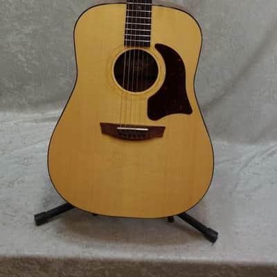 Garrison G40 acoustic guitar with hardshell case image 3