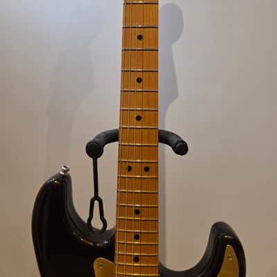 Fender American Ultra Stratocaster with Maple Fretboard 2019 - Present - Texas Tea image 3