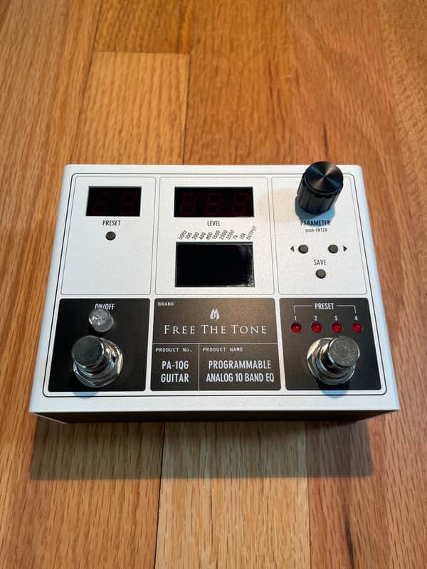 MINTY!!! ... used once ... Free The Tone PA-1QG Programmable 10-Band Analog Guitar EQ 2025 - White/Black image 1