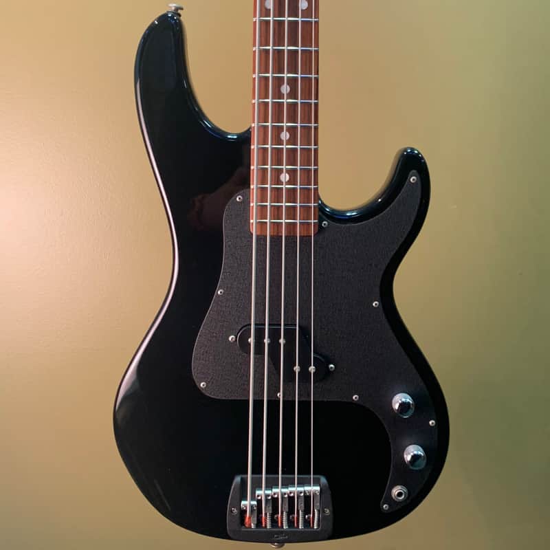 G&L L5000 1990 Black image 1