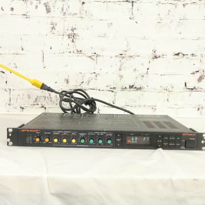 Roland DEP-5 Digital Effects Processor | Reverb