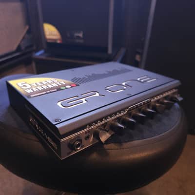 GR Bass ONE 800 Watt Bass Amplifier Head image 3