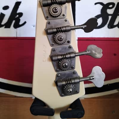 Gibson 1976 Thunderbird Bicentennial Aged White image 7