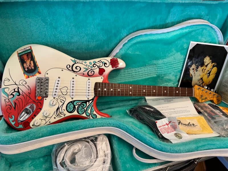 Fender Custom Shop Jimi Hendrix Monterey Pop Festival Stratocaster