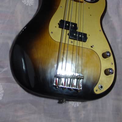 Fender Precision Bass JV PB57-95 115 1982 Tobacco Sunburst Japan Vintage Rare image 2