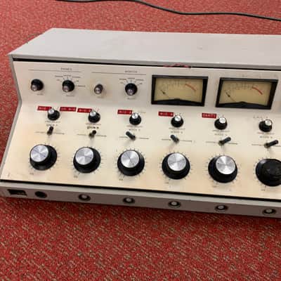 VINTAGE AUTOGRAM IC-10 AM/FM BROADCAST MIXING CONSOLE image 4