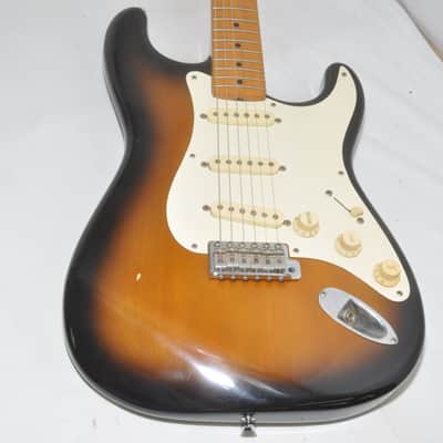 Fender Japan Stratocaster 1993-1994 Electric Guitar Ref No 6850 image 3