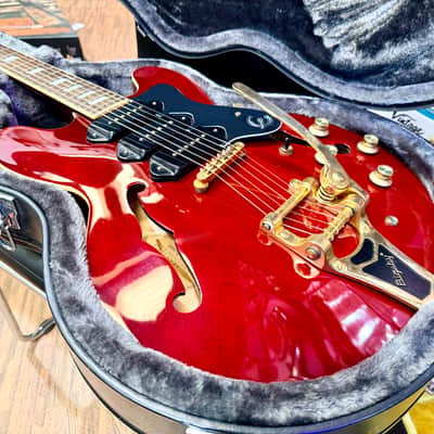 エピフォン リビエラ カスタム P93 P90×3 EPIPHONE RIVIERA CUSTOM P93 (3X P90 / BIGSBY) - WINE RED W/GOLD