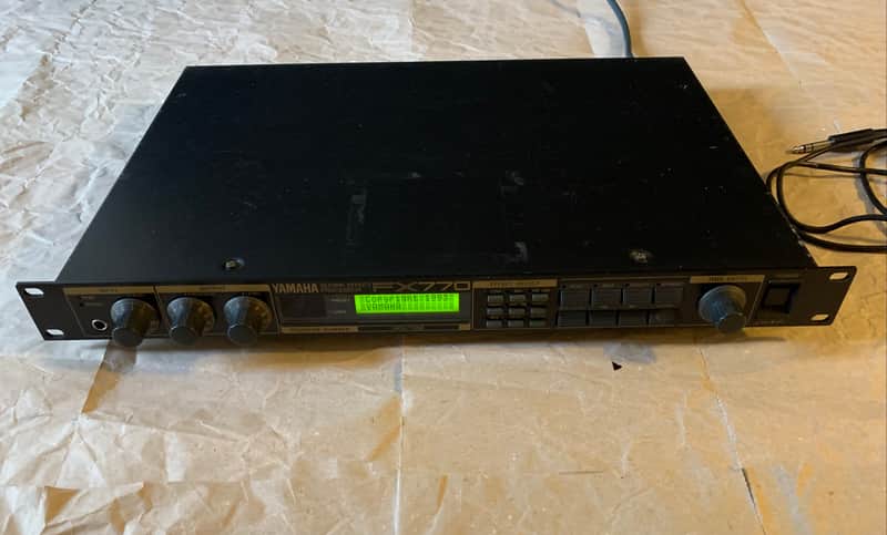 【美品】YAMAHA FX770 GUITAR EFFECT PROCESSOR YAMAHA FX770 Guitar Multi Effects Processor Japan Vintage Tested