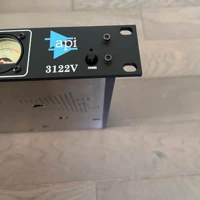 API 3122V 2-Channel Microphone Preamp 2022 - Present - Blue image 6