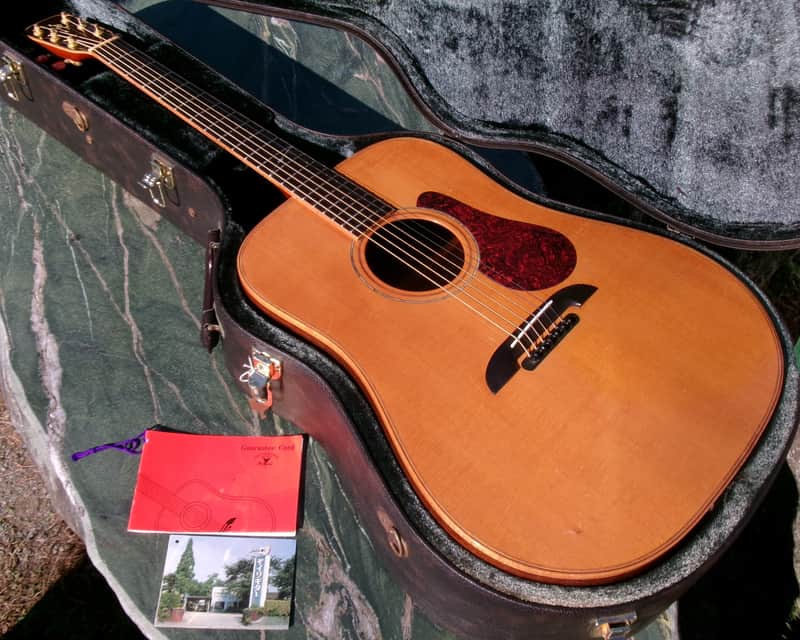 2002 Alvarez Yairi Masterworks DY-200 Guitar, All solid body, Lacquer Finish,piezo PU+Yairi Hard Case and lot's of extras image 1