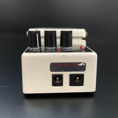 Boss NS-2 Noise Suppressor White From Japan image 7