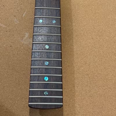 Musikraft Beak Rosewood Gibson spec Neck - BEAUTIFUL image 2