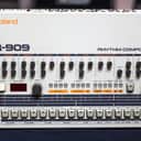 1980S ROLAND TR-909 RHYTHM COMPOSER DRUM MACHINE W/ M-64C CARTRIDGE grlc2034