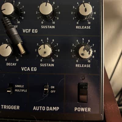 Behringer MonoPoly Synthesizer (read description) image 4