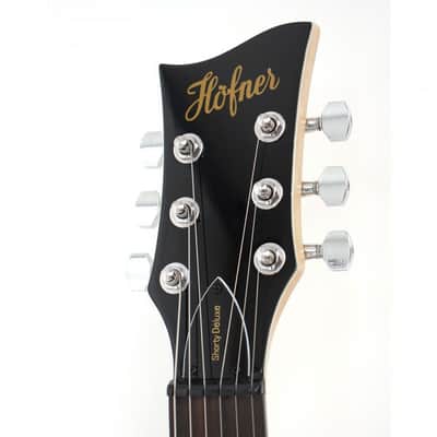 Hofner HOF-HCT-SH-DLX- BK-O Deluxe Shorty Electric Travel Guitar - Black - with Gig Bag image 10