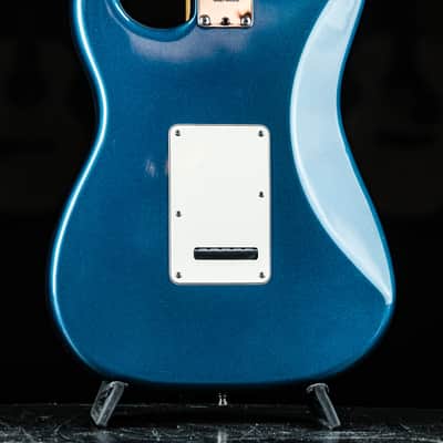 2000 Fender American Standard aqua marine metallic image 11