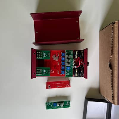 Jackson Audio FUZZ Modular Fuzz WITH 4 FUZZ MODULES & BOX image 9
