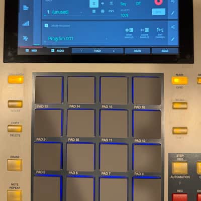 Akai MPC One Standalone MIDI Sequencer Retro Edition 2021 - Present - Grey image 20