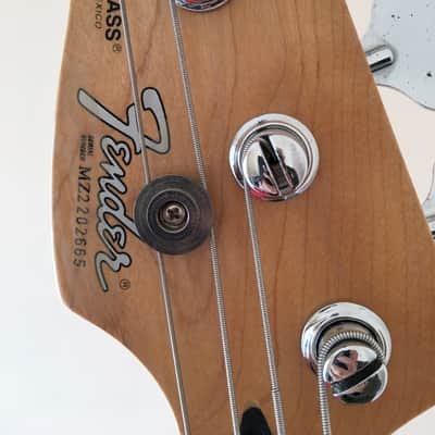 Fender MIM Jazz Bass 2002/2003 Lefty Blonde / Mexican Left Handed Electric Guitar Mexico image 10