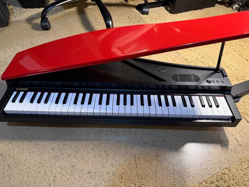 KORG microPIANO (Pro Quality Sounds) 61-Tones Red image 1