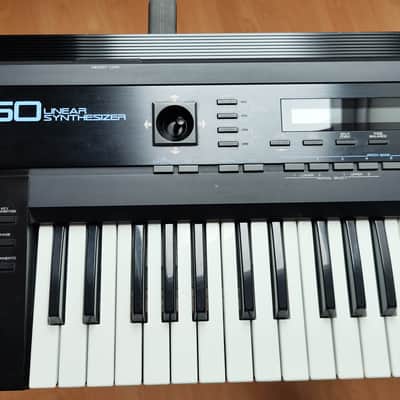 ROLAND D-50 Linear Synthesizer Classic keyboard famous 80s vintage sounds image 4