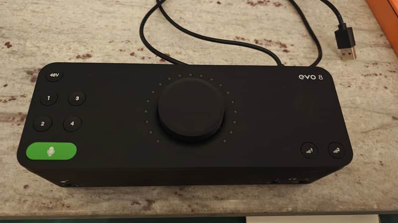 Audient EVO 8 USB Audio Interface 2020 - Black image 1
