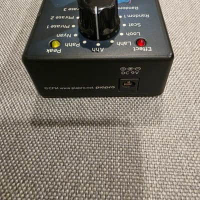 Korg Miku Stomp 2010s - Graphic image 6