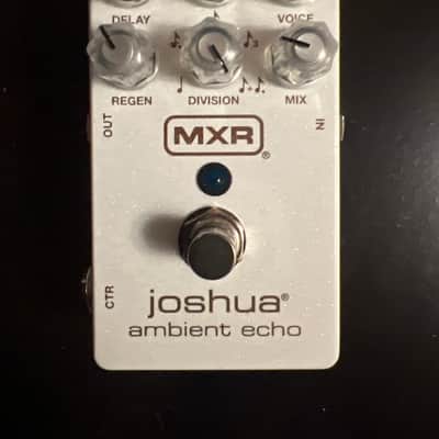 MXR M309 Joshua Ambient Echo 2024 - Present - White image 1