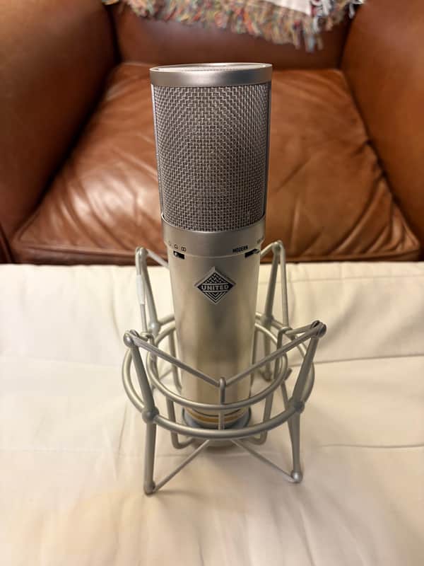 United Studio Technologies UT Twin87 Multipattern Large Diaphragm Condenser Microphone image 1