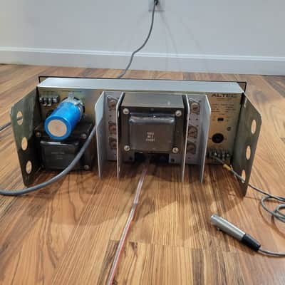 Vintage Altec Lansing  100 watt power amp 1594C 80's Black image 6