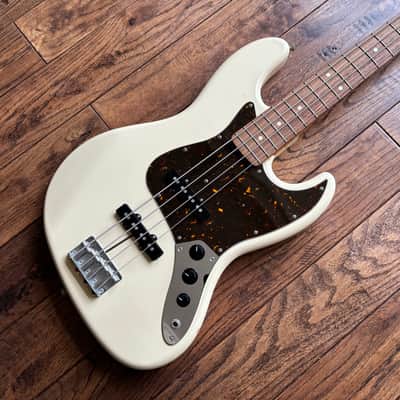 Fender JV PB62-98・TOP END・ 1982 ・JAPAN ・Aged Vintage White