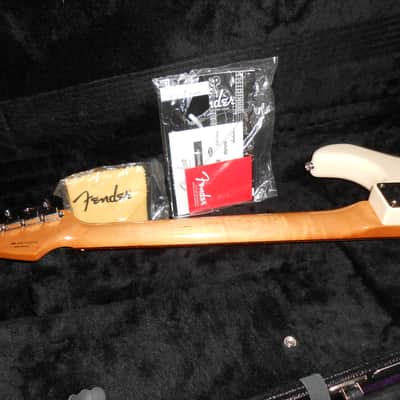 Fender 2007 60's Stratocaster build  Olympic White w/ American Original 65's and G&G case image 16