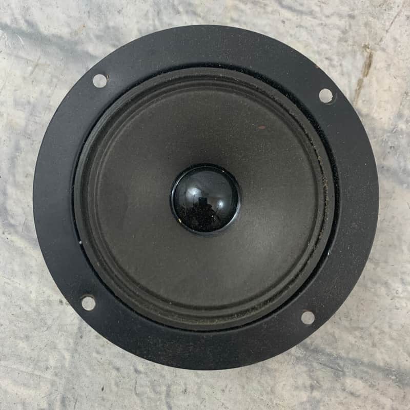 Unbranded 5" 6Ohm Speaker w/ Cover image 1