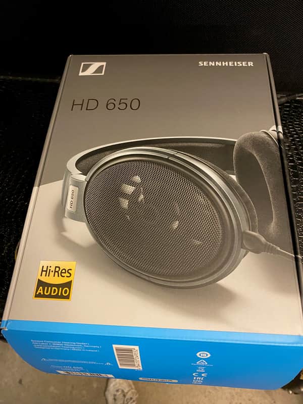 Sennheiser HD 650 Reference Headphones 2010s - Black image 1